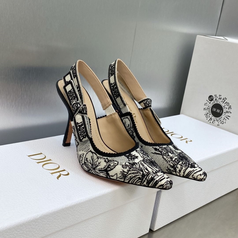 ch**an D*or high heels